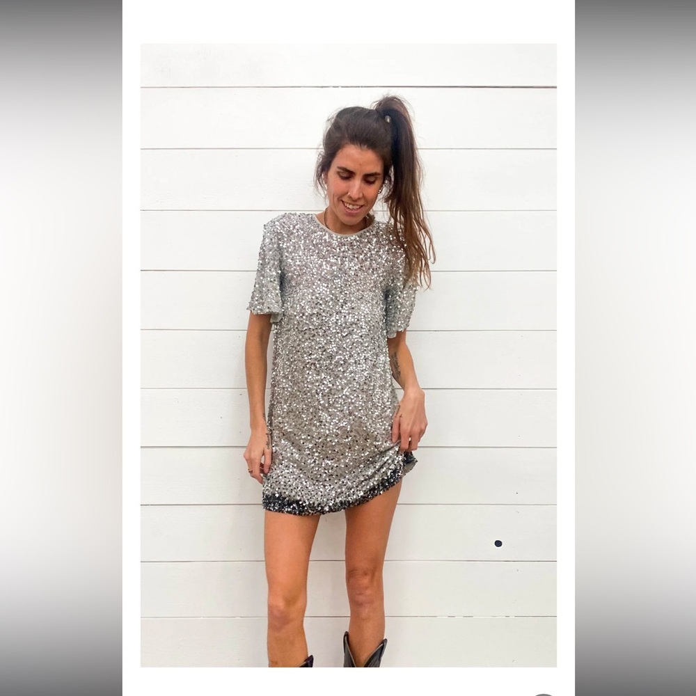 Jen's Pirate Booty Free People Silver Sequin Mini Party Dress size S spa…